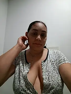 MirandaSoto online show from 12, 10, 2025