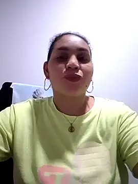 MirandaSoto online show from 28, 2, 2025