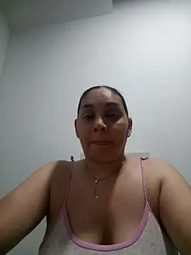 MirandaSoto online show from 3, 4, 2026