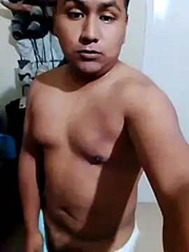 Snapshot of R1ch_Daddy chatting on 11, 7, 2026 R1ch Daddy online show from 11, 7, 2026