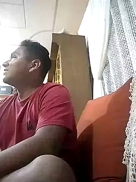 Snapshot of R1ch_Daddy chatting on 11, 12, 2024 R1ch Daddy online show from 11, 12, 2024