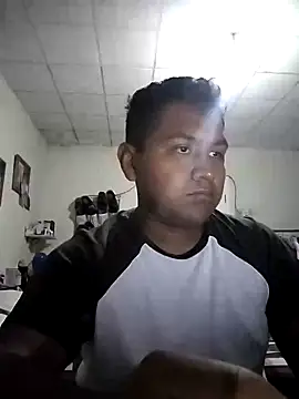 Snapshot of R1ch_Daddy chatting on 28, 2, 2025 R1ch Daddy online show from 28, 2, 2025