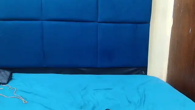 MilkyTitties online show from 7, 11, 2025