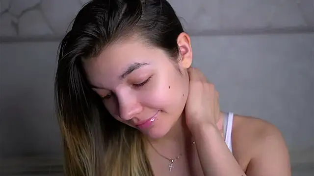 VeronaAppleberry online show from 15, 2, 2026