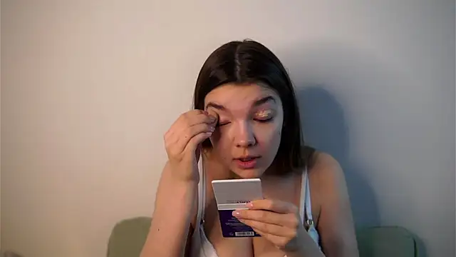 VeronaAppleberry online show from 13, 5, 2026