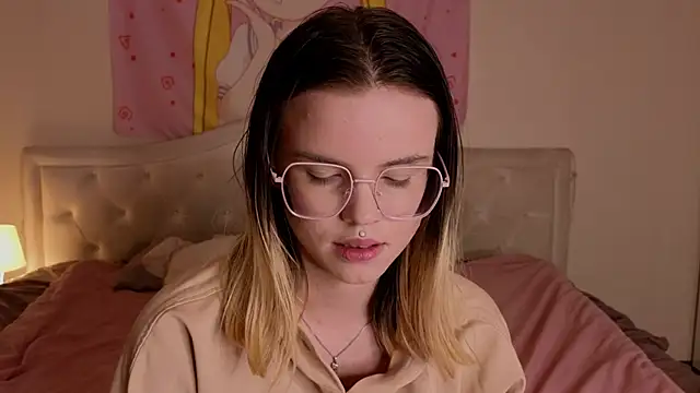 HanaMitsuri online show from 15, 11, 2025