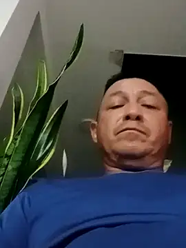 Snapshot of luchoarr chatting on 1, 10, 2025 luchoarr online show from 1, 10, 2025