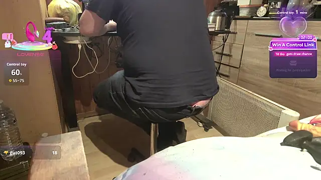 misteryman1956 online show from 18, 4, 2026