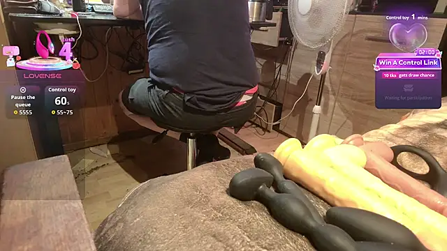 misteryman1956 online show from 14, 7, 2026