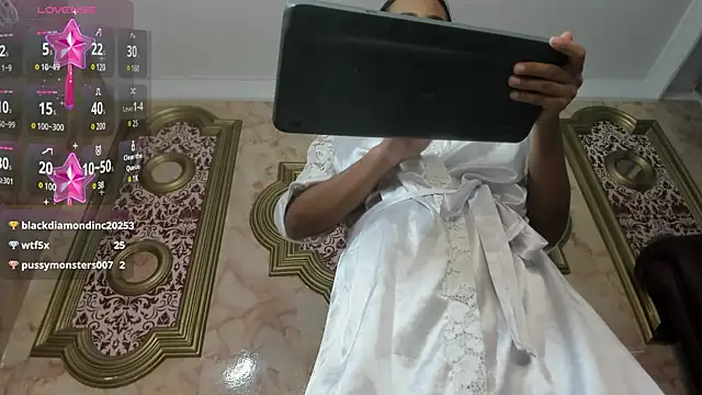 Snapshot of sheyla_sweet18 chatting on 28, 2, 2025 sheyla sweet18 online show from 28, 2, 2025