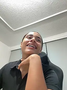 Snapshot of sheyla_sweet18 chatting on 28, 2, 2026 sheyla sweet18 online show from 28, 2, 2026