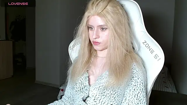 Snapshot of LizaKisses chatting on 13, 2, 2026 LizaKisses online show from 13, 2, 2026