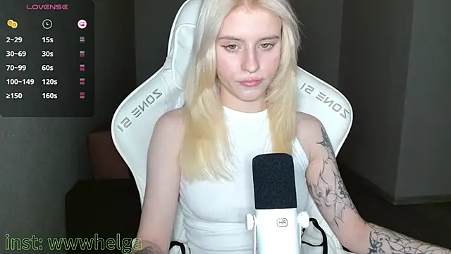 LizaKisses online show from 18, 10, 2025