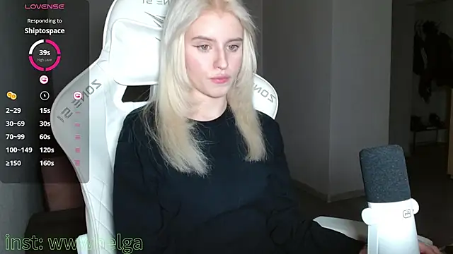 LizaKisses online show from 26, 10, 2025