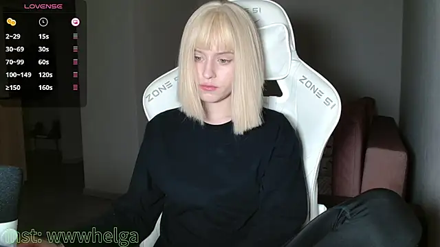 LizaKisses online show from 18, 11, 2025