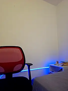 Snapshot of VictoriaEvaans_ chatting on 18, 10, 2025 VictoriaEvaans online show from 18, 10, 2025