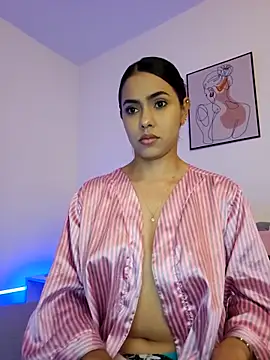 Snapshot of VictoriaEvaans_ chatting on 11, 10, 2025 VictoriaEvaans online show from 11, 10, 2025