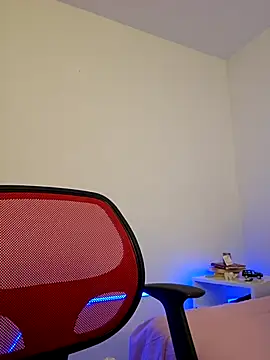 Snapshot of VictoriaEvaans_ chatting on 6, 11, 2025 VictoriaEvaans online show from 6, 11, 2025