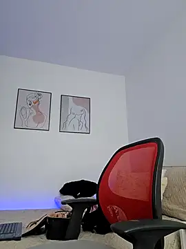 VictoriaEvaans  online show from 11, 3, 2025