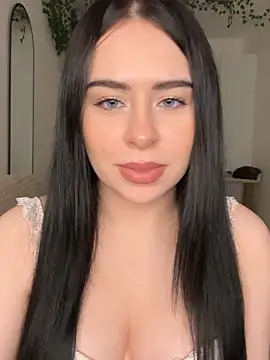  SweetCandyy online show from 16, 4, 2026