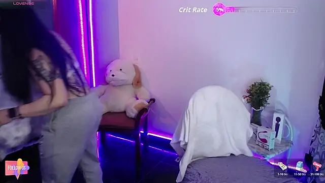 sweet velvett online show from 9, 4, 2026