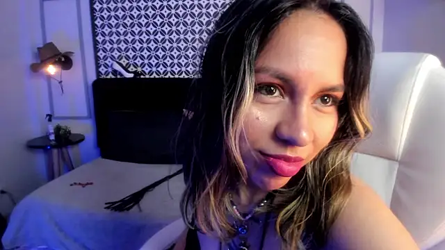 Snapshot of delilah_fix chatting on 19, 2, 2025 delilah fix online show from 19, 2, 2025