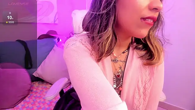 Snapshot of delilah_fix chatting on 8, 2, 2025 delilah fix online show from 8, 2, 2025