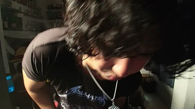 Snapshot of kairozz chatting on 17, 12, 2025 kairozz online show from 17, 12, 2025