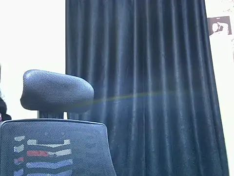 Horny-slut  online show from 18, 4, 2026