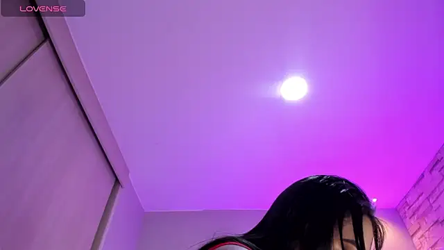 Snapshot of nicole__parker1 chatting on 4, 6, 2026 nicole parker1 online show from 4, 6, 2026