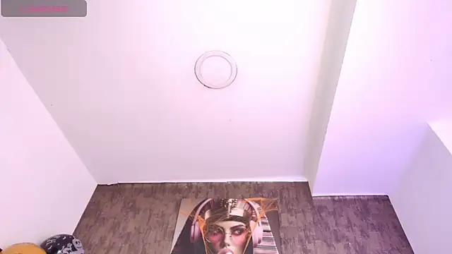 nicole  parker1 online show from 29, 10, 2025