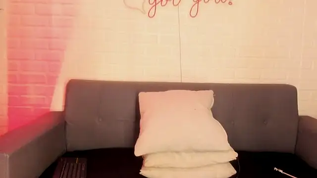 karina gomez 18 online show from 20, 12, 2025