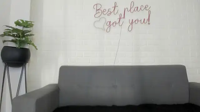 karina gomez 18 online show from 12, 2, 2026