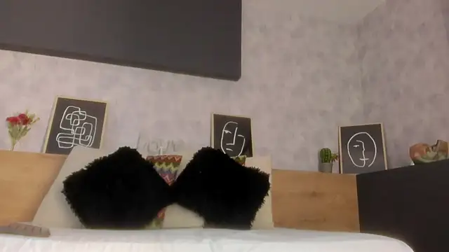 karina gomez 18 online show from 4, 3, 2026