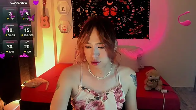 sophieMarshall01 online show from 15, 9, 2025