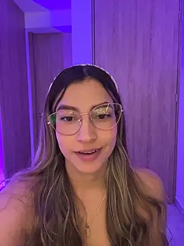 Issabela G1 online show from 19, 2, 2026