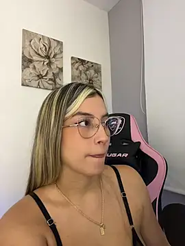 Issabela G1 online show from 18, 4, 2026