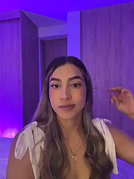 Issabela G1 online show from 18, 2, 2026