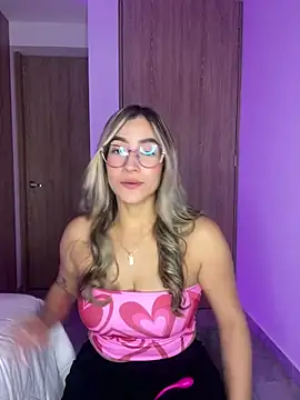 Issabela G1 online show from 3, 1, 2025