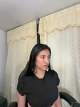 paulinamoons1 online show from 14, 5, 2026