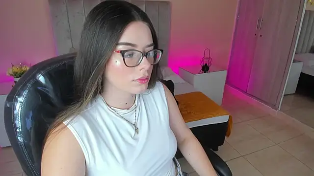 Snapshot of Charlotte_Olsen_ chatting on 22, 5, 2026 Charlotte Olsen online show from 22, 5, 2026