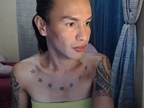 Snapshot of Indaypakay_ts chatting on 11, 6, 2026 Indaypakay ts online show from 11, 6, 2026