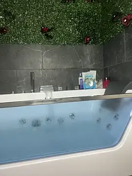 Luluof online show from 11, 2, 2025