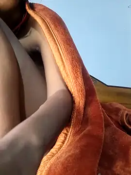 royaldoll-143 online show from 8, 12, 2024