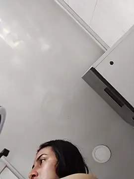 Snapshot of Nanda_Vixen chatting on 7, 11, 2025 Nanda Vixen online show from 7, 11, 2025