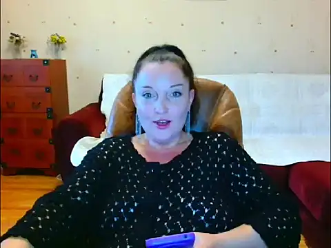 Alice3694 online show from 17, 9, 2025
