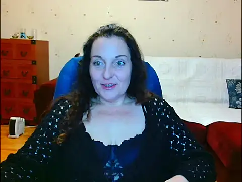 Alice3694 online show from 19, 4, 2026