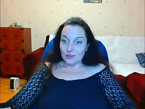 Alice3694 online show from 16, 4, 2026