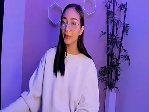 ASIAM BRUNET online show from 11, 2, 2026