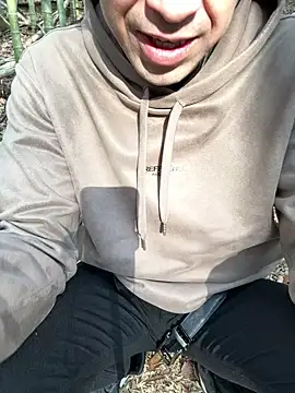 Hideen-real-face online show from 6, 2, 2026